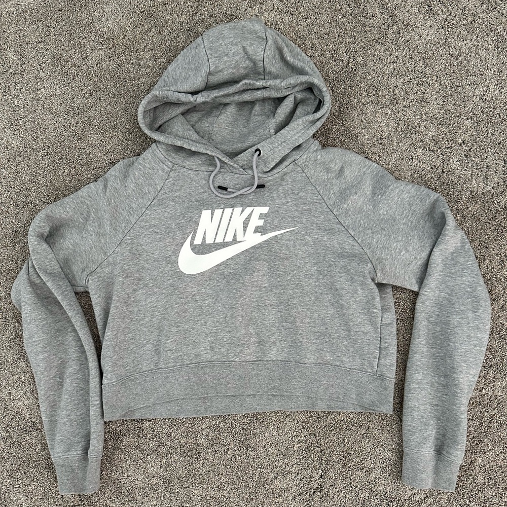 Nike Light Gray Cropped Hoodie